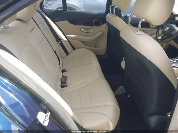 55SWF4KB0HU212438 2017 MERCEDES-BENZ C-KLASSE - Image 8