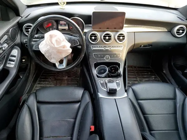 55SWF4KB0JU274671 2018 MERCEDES-BENZ C-KLASSE - Image 8