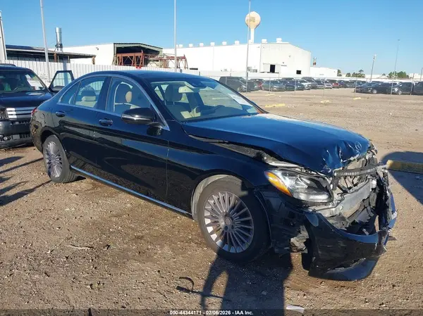 55SWF4KB1GU137280 2016 MERCEDES-BENZ C-KLASSE - Image 1
