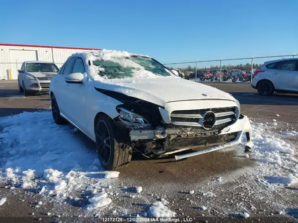 55SWF4KB1GU172739 2016 MERCEDES-BENZ C-KLASSE - Image 1