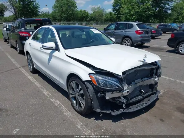 55SWF4KB1HU183192 2017 MERCEDES-BENZ C-KLASSE - Image 1