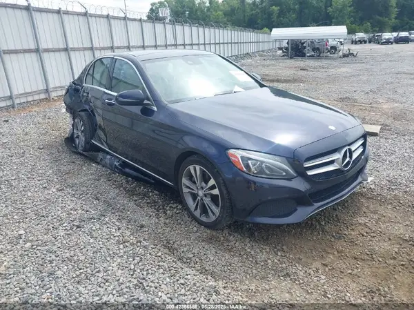 55SWF4KB1HU192250 2017 MERCEDES-BENZ C-KLASSE - Image 1