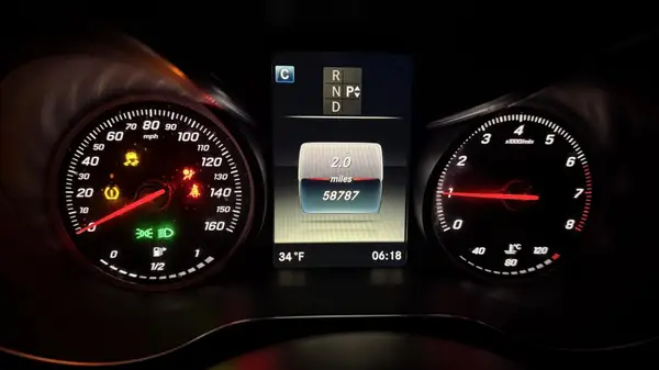 55SWF4KB1HU207653 2017 MERCEDES-BENZ C-KLASSE - Image 8