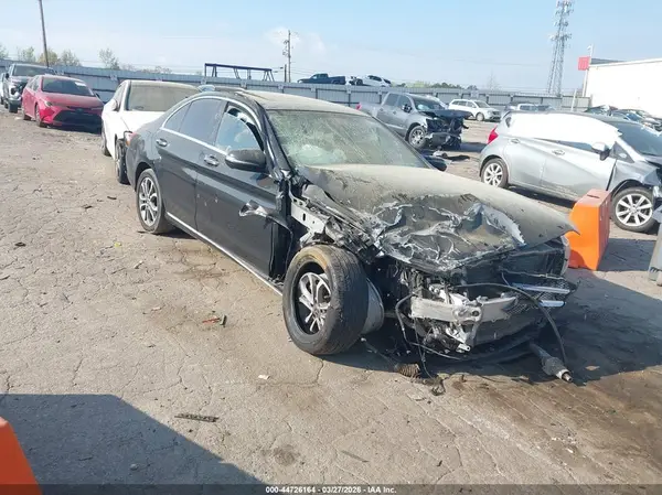 55SWF4KB1JU271374 2018 MERCEDES-BENZ C-KLASSE - Image 1