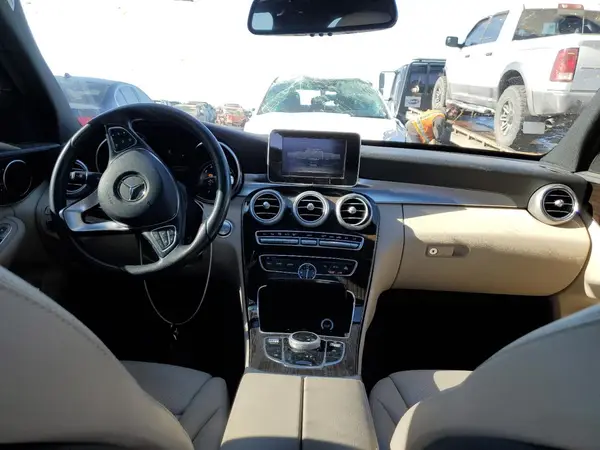55SWF4KB1JU271715 2018 MERCEDES-BENZ C-KLASSE - Image 8
