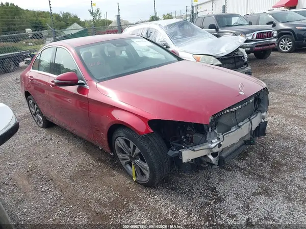 55SWF4KB2GU147851 2016 MERCEDES-BENZ C-KLASSE - Image 1