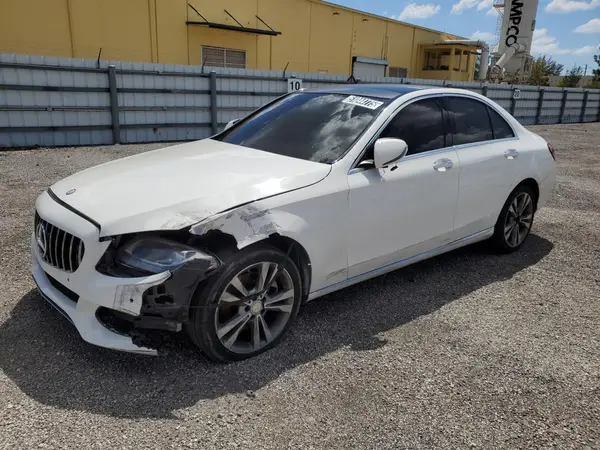 55SWF4KB2GU175343 2016 MERCEDES-BENZ C-KLASSE - Image 1