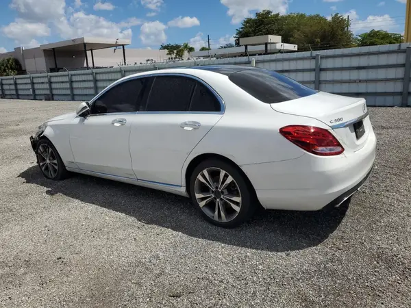55SWF4KB2GU175343 2016 MERCEDES-BENZ C-KLASSE - Image 2