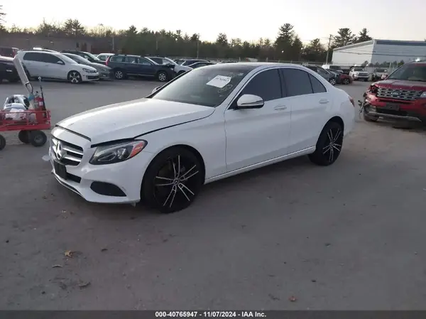 55SWF4KB2HU195304 2017 MERCEDES-BENZ C-KLASSE - Image 2