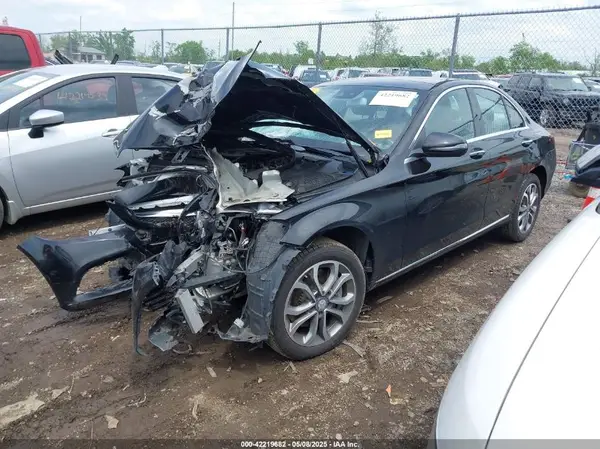55SWF4KB2HU204406 2017 MERCEDES-BENZ C-KLASSE - Image 2