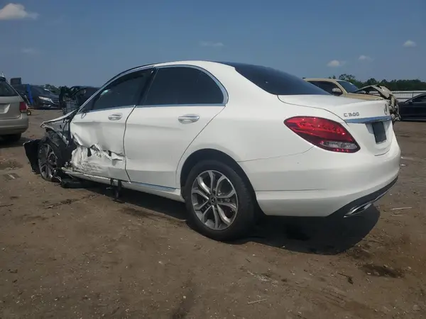 55SWF4KB2HU220007 2017 MERCEDES-BENZ C-KLASSE - Image 2