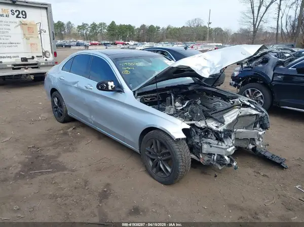 55SWF4KB3GU108783 2016 MERCEDES-BENZ C-KLASSE - Image 1