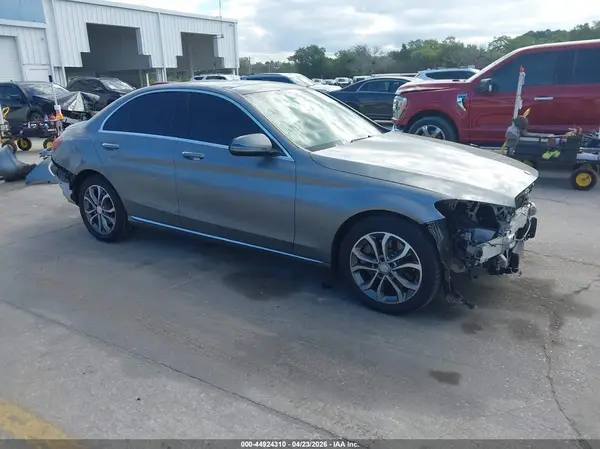 55SWF4KB3GU133425 2016 MERCEDES-BENZ C-KLASSE - Image 1