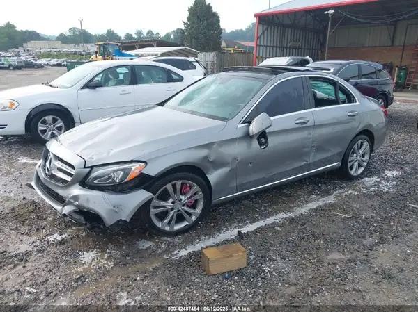 55SWF4KB3GU159944 2016 MERCEDES-BENZ C-KLASSE - Image 2