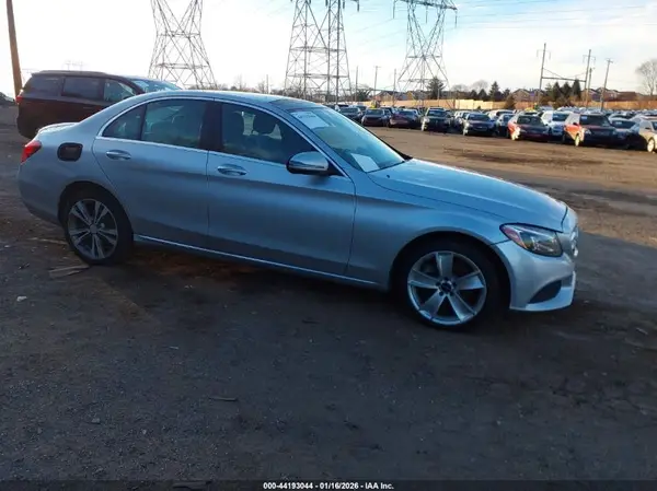 55SWF4KB3GU176758 2016 MERCEDES-BENZ C-KLASSE - Image 1