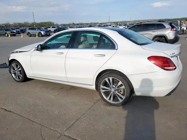 55SWF4KB3HU206584 2017 MERCEDES-BENZ C-KLASSE - Image 2