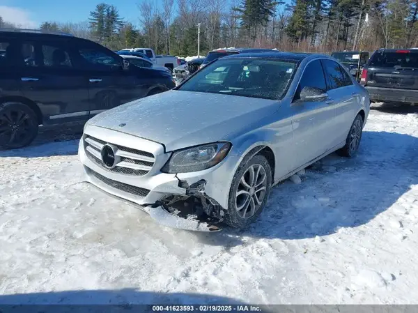 55SWF4KB3HU232005 2017 MERCEDES-BENZ C-KLASSE - Image 2