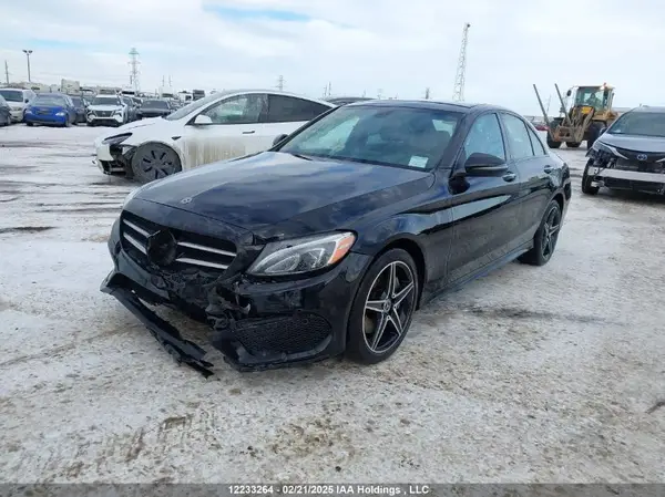 55SWF4KB3JU275975 2018 MERCEDES-BENZ C-KLASSE - Image 2