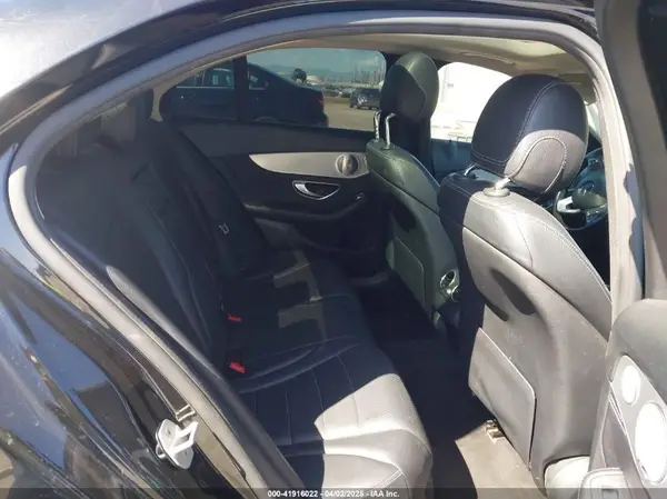 55SWF4KB4GU133661 2016 MERCEDES-BENZ C-KLASSE - Image 8