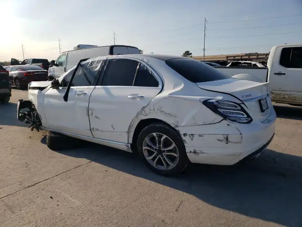 55SWF4KB4GU134552 2016 MERCEDES-BENZ C-KLASSE - Image 2