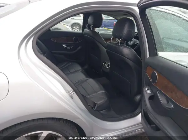 55SWF4KB4HU183283 2017 MERCEDES-BENZ C-KLASSE - Image 8