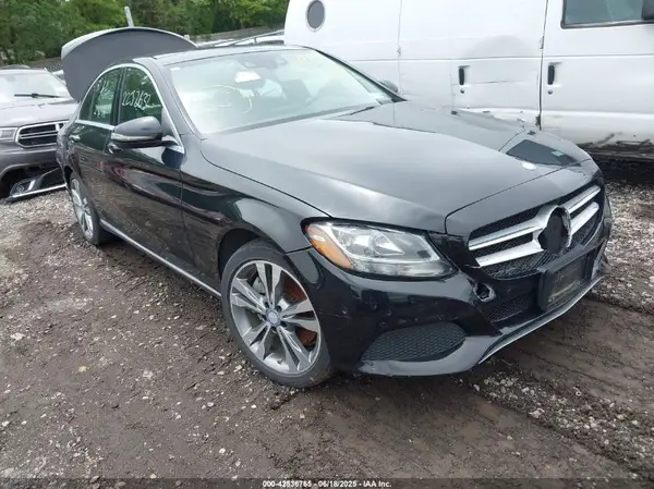 55SWF4KB4HU194610 2017 MERCEDES-BENZ C-KLASSE - Image 1