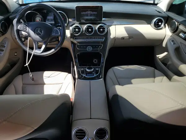 55SWF4KB4HU213916 2017 MERCEDES-BENZ C-KLASSE - Image 8