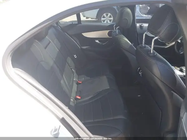 55SWF4KB5GU141414 2016 MERCEDES-BENZ C-KLASSE - Image 8