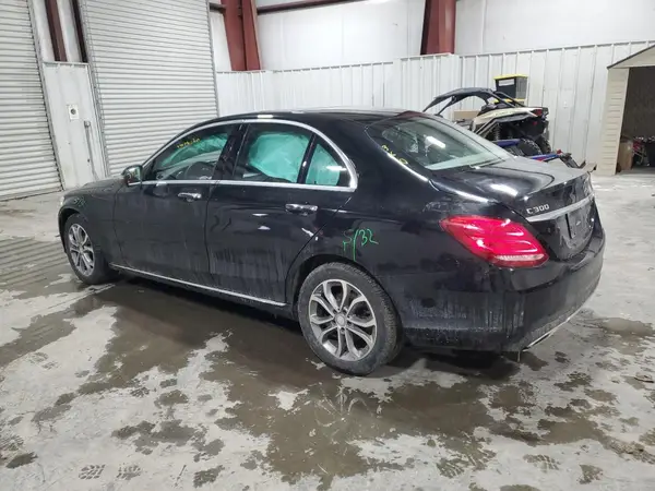 55SWF4KB5HU183793 2017 MERCEDES-BENZ C-KLASSE - Image 2