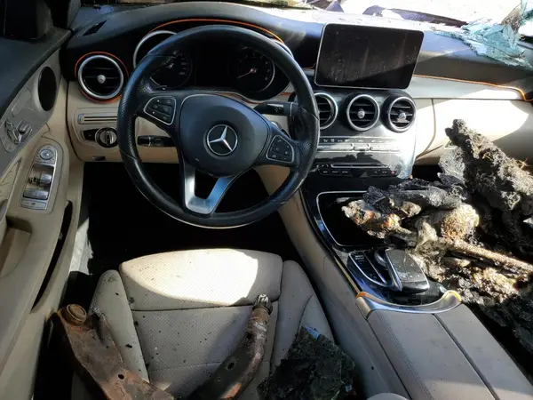 55SWF4KB5JU270650 2018 MERCEDES-BENZ C-KLASSE - Image 8