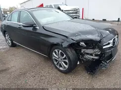 55SWF4KB6HU204263 2017 MERCEDES-BENZ C-KLASSE