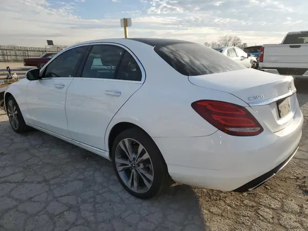 55SWF4KB6HU213058 2017 MERCEDES-BENZ C-KLASSE - Image 2