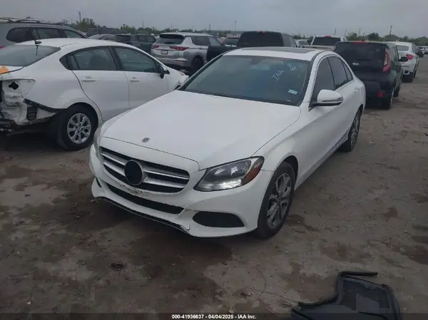55SWF4KB6JU249063 2018 MERCEDES-BENZ C-KLASSE - Image 2