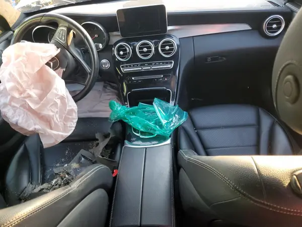 55SWF4KB6JU259298 2018 MERCEDES-BENZ C-KLASSE - Image 8