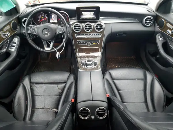 55SWF4KB6JU262668 2018 MERCEDES-BENZ C-KLASSE - Image 8