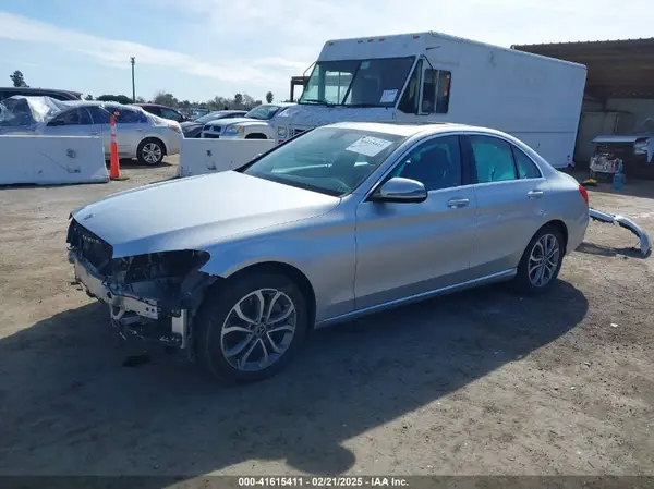 55SWF4KB6JU270155 2018 MERCEDES-BENZ C-KLASSE - Image 2