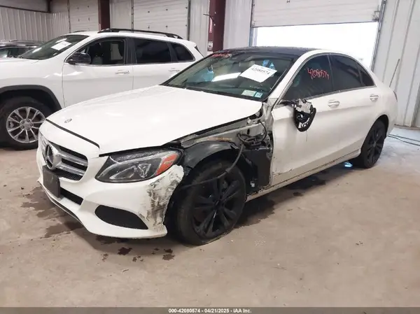 55SWF4KB7HU200044 2017 MERCEDES-BENZ C-KLASSE - Image 2