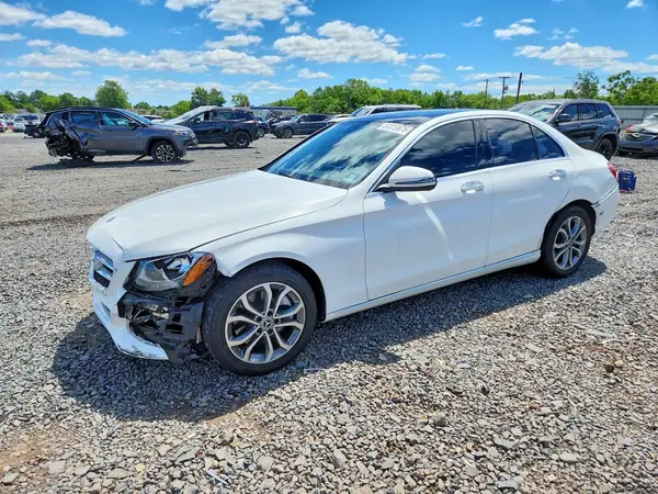 55SWF4KB7HU218995 2017 MERCEDES-BENZ C-KLASSE - Image 1