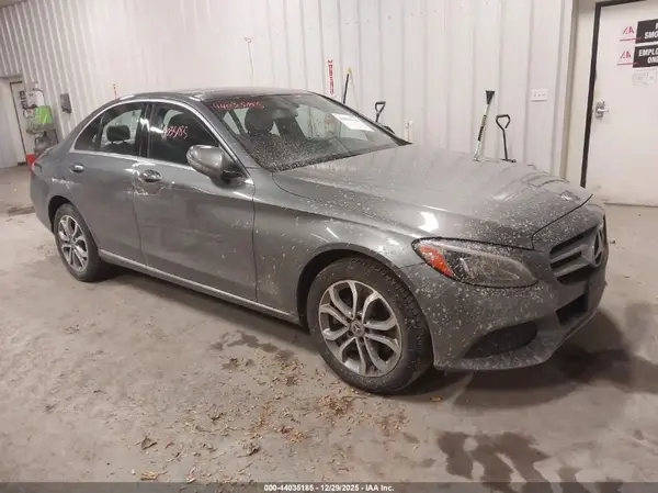 55SWF4KB7HU220195 2017 MERCEDES-BENZ C-KLASSE - Image 1