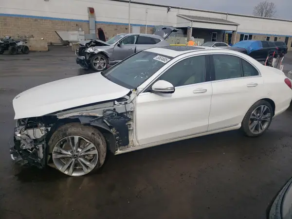 55SWF4KB7JU281262 2018 MERCEDES-BENZ C-KLASSE - Image 1