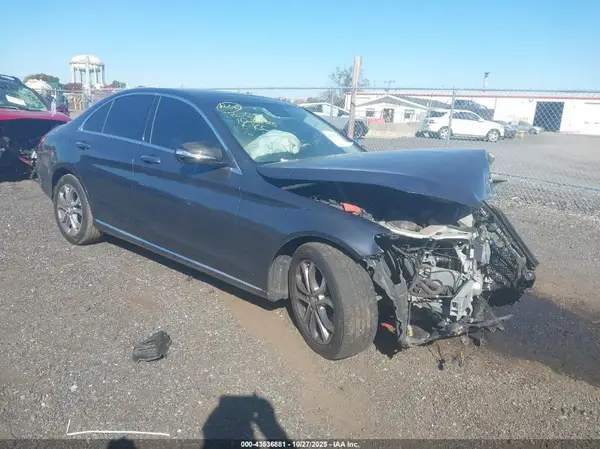 55SWF4KB8GU126941 2016 MERCEDES-BENZ C-KLASSE - Image 1