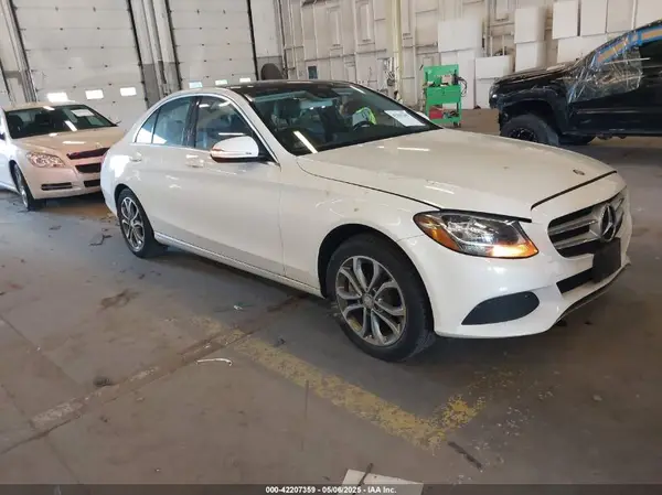 55SWF4KB8GU138264 2016 MERCEDES-BENZ C-KLASSE - Image 1