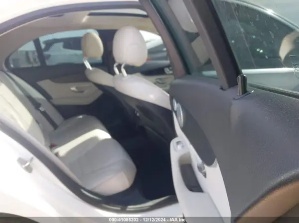 55SWF4KB8GU177579 2016 MERCEDES-BENZ C-KLASSE - Image 8