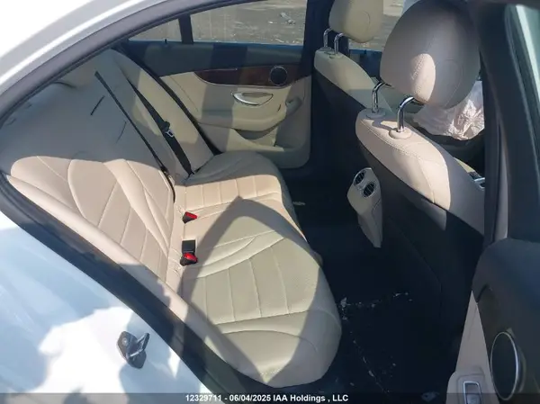55SWF4KB8HU220481 2017 MERCEDES-BENZ C-KLASSE - Image 8