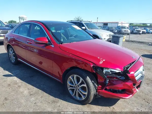 55SWF4KB8JU245886 2018 MERCEDES-BENZ C-KLASSE - Image 1