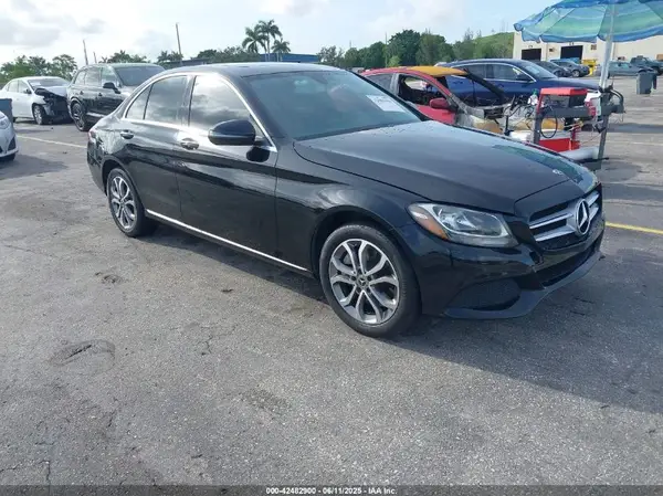 55SWF4KB8JU251817 2018 MERCEDES-BENZ C-KLASSE - Image 1