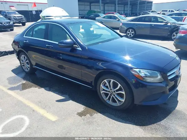 55SWF4KB8JU257729 2018 MERCEDES-BENZ C-KLASSE - Image 1