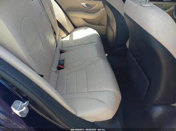 55SWF4KB8JU257729 2018 MERCEDES-BENZ C-KLASSE - Image 8