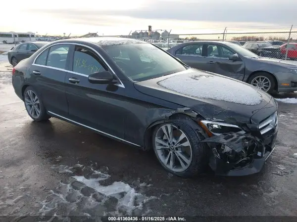 55SWF4KB8JU281738 2018 MERCEDES-BENZ C-KLASSE - Image 1
