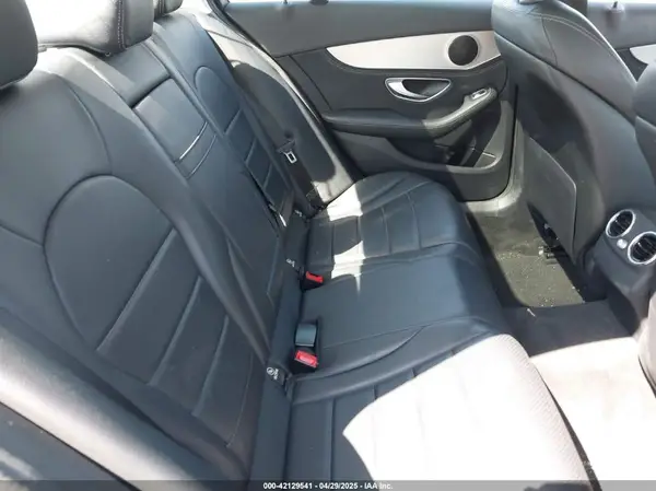 55SWF4KB9GU120226 2016 MERCEDES-BENZ C-KLASSE - Image 8